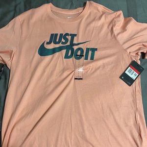 Mens Nike Tee